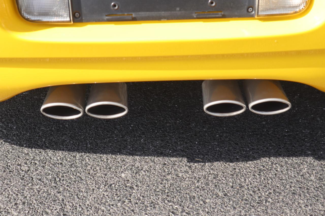 Chevrolet Corvette 2dr Convertible 2000