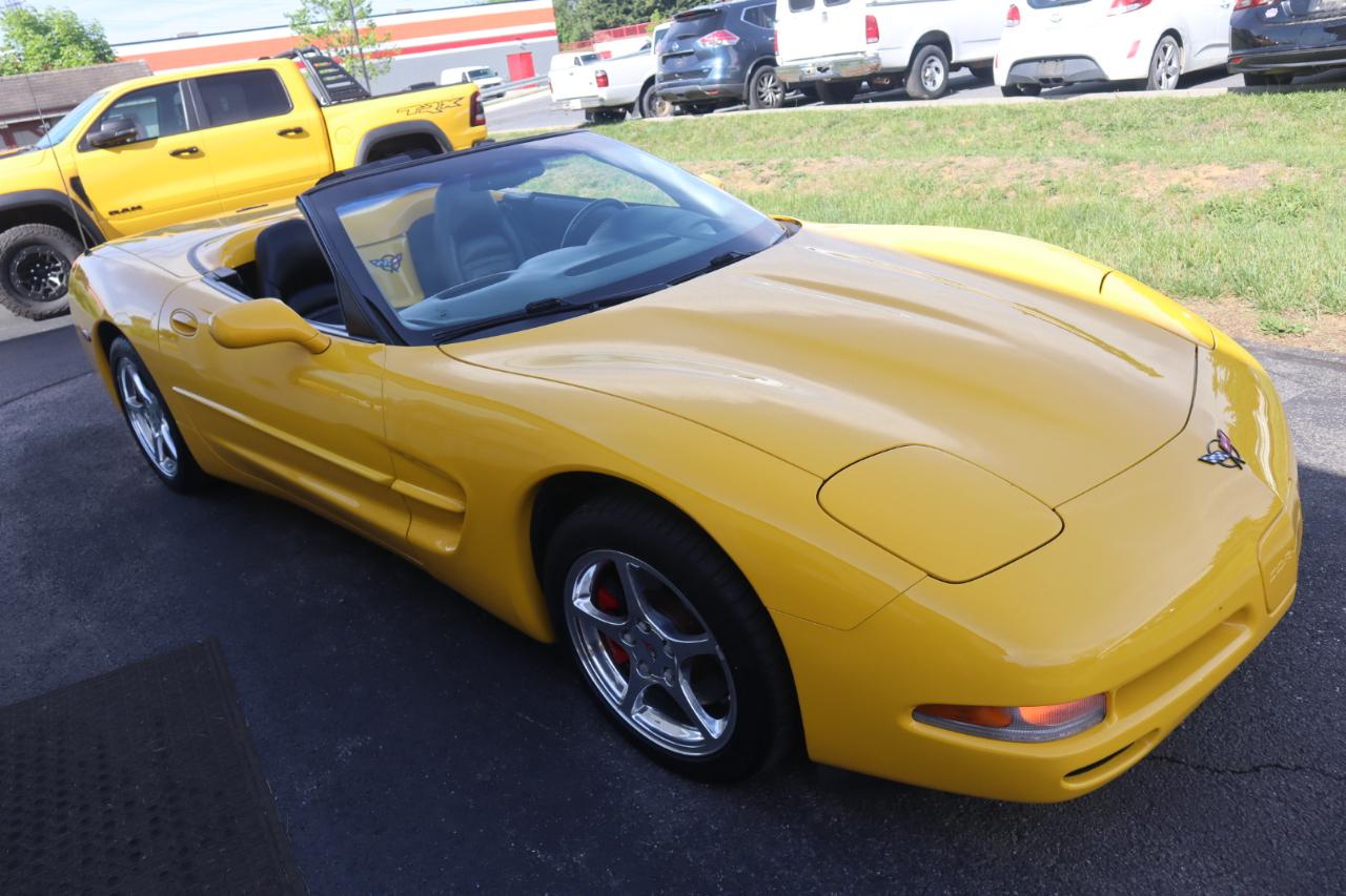 Chevrolet Corvette 2dr Convertible 2000