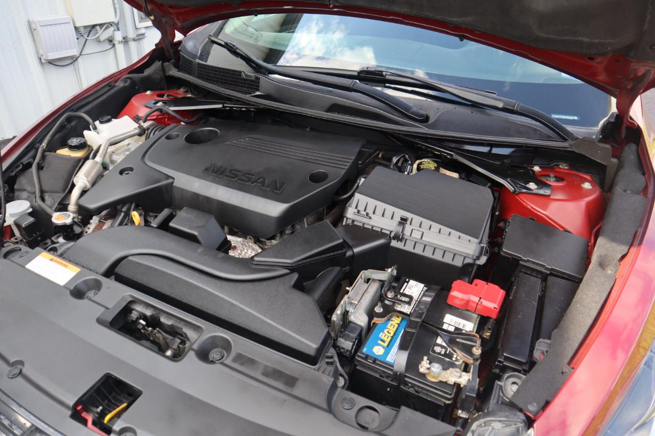 Nissan Altima 4dr Sdn I4 2.5 2016