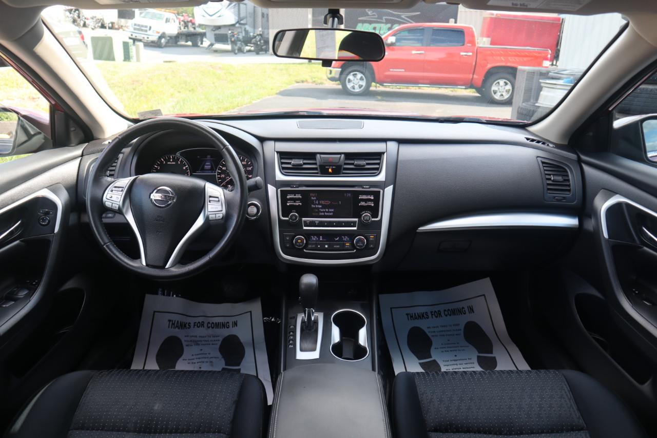 Nissan Altima 4dr Sdn I4 2.5 2016