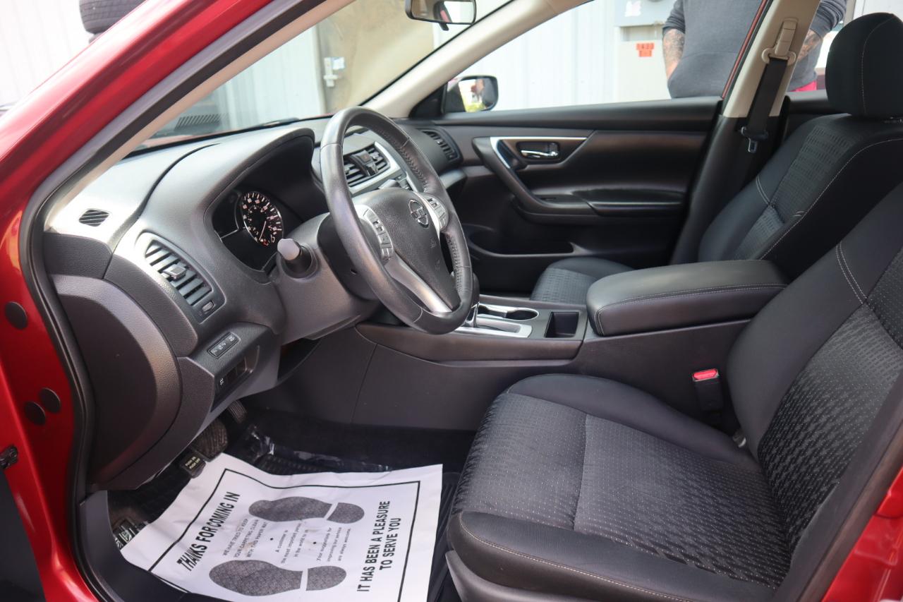 Nissan Altima 4dr Sdn I4 2.5 2016