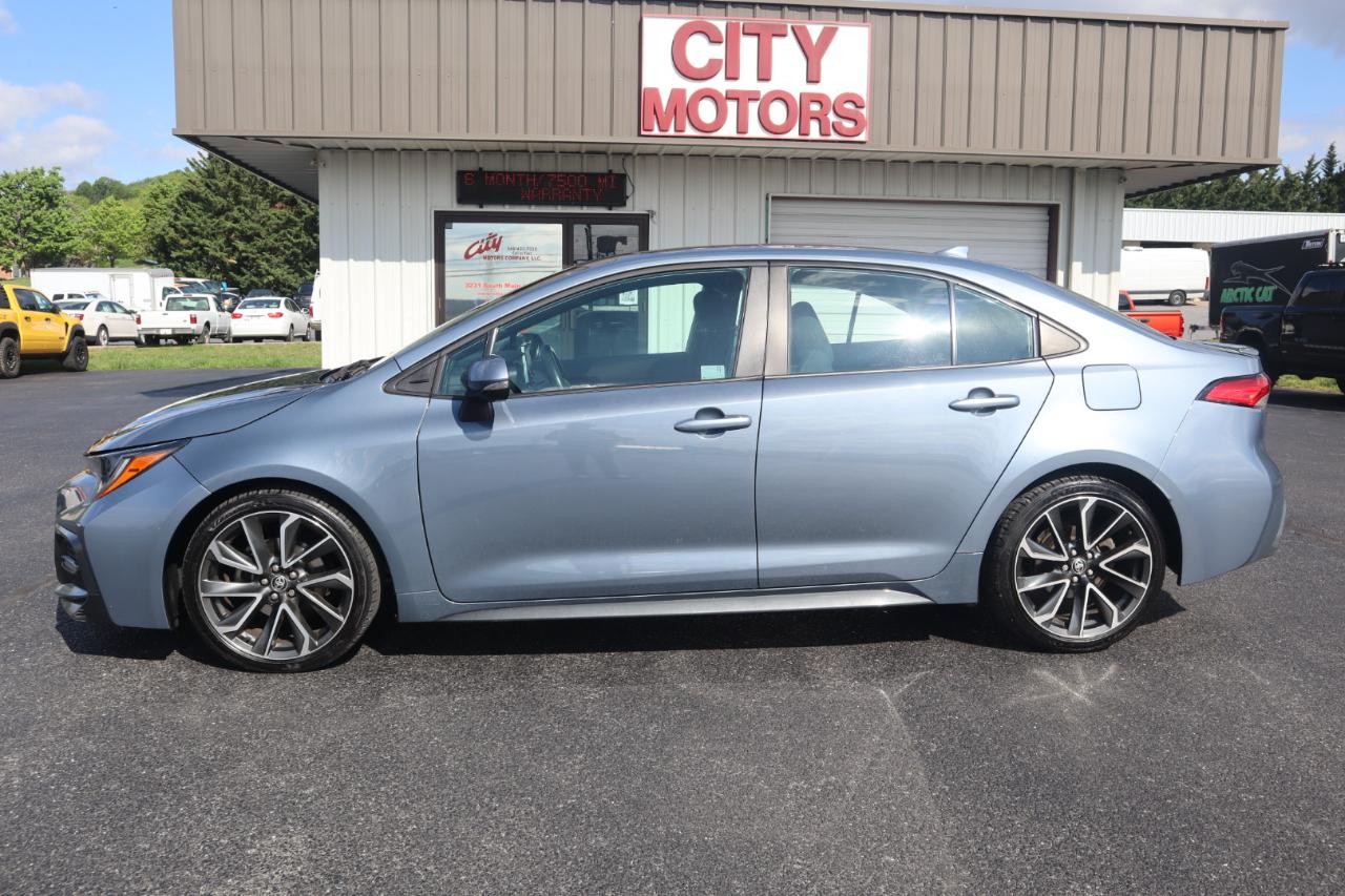 Toyota Corolla SE CVT (Natl) 2020