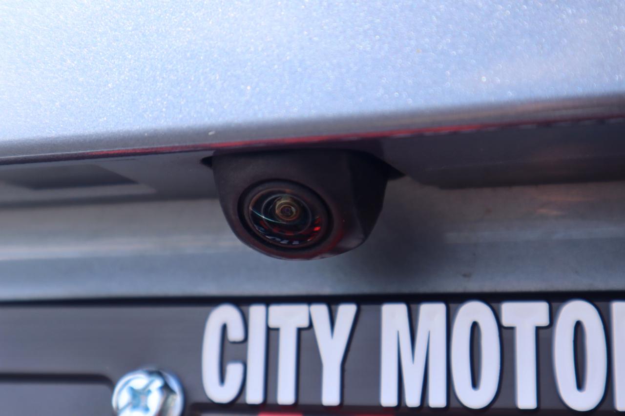 Toyota Corolla SE CVT (Natl) 2020