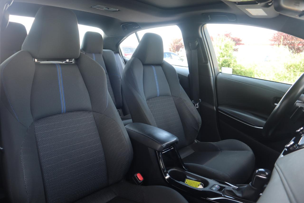 Toyota Corolla SE CVT (Natl) 2020