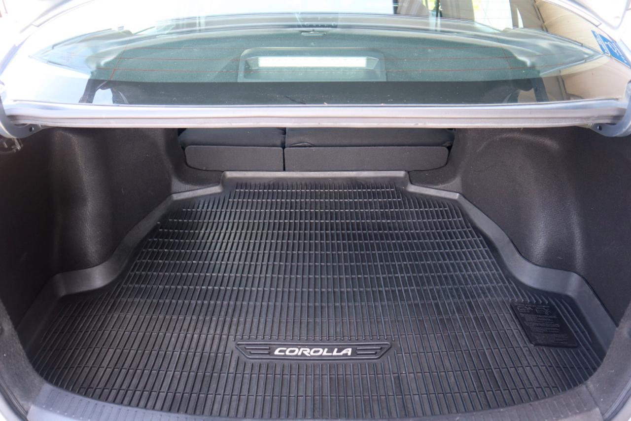 Toyota Corolla SE CVT (Natl) 2020