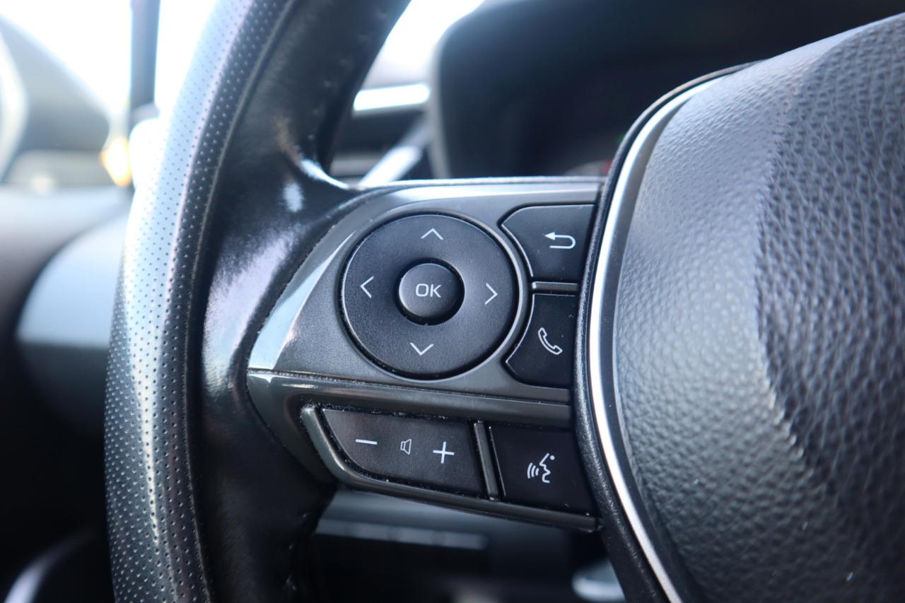 Toyota Corolla SE CVT (Natl) 2020