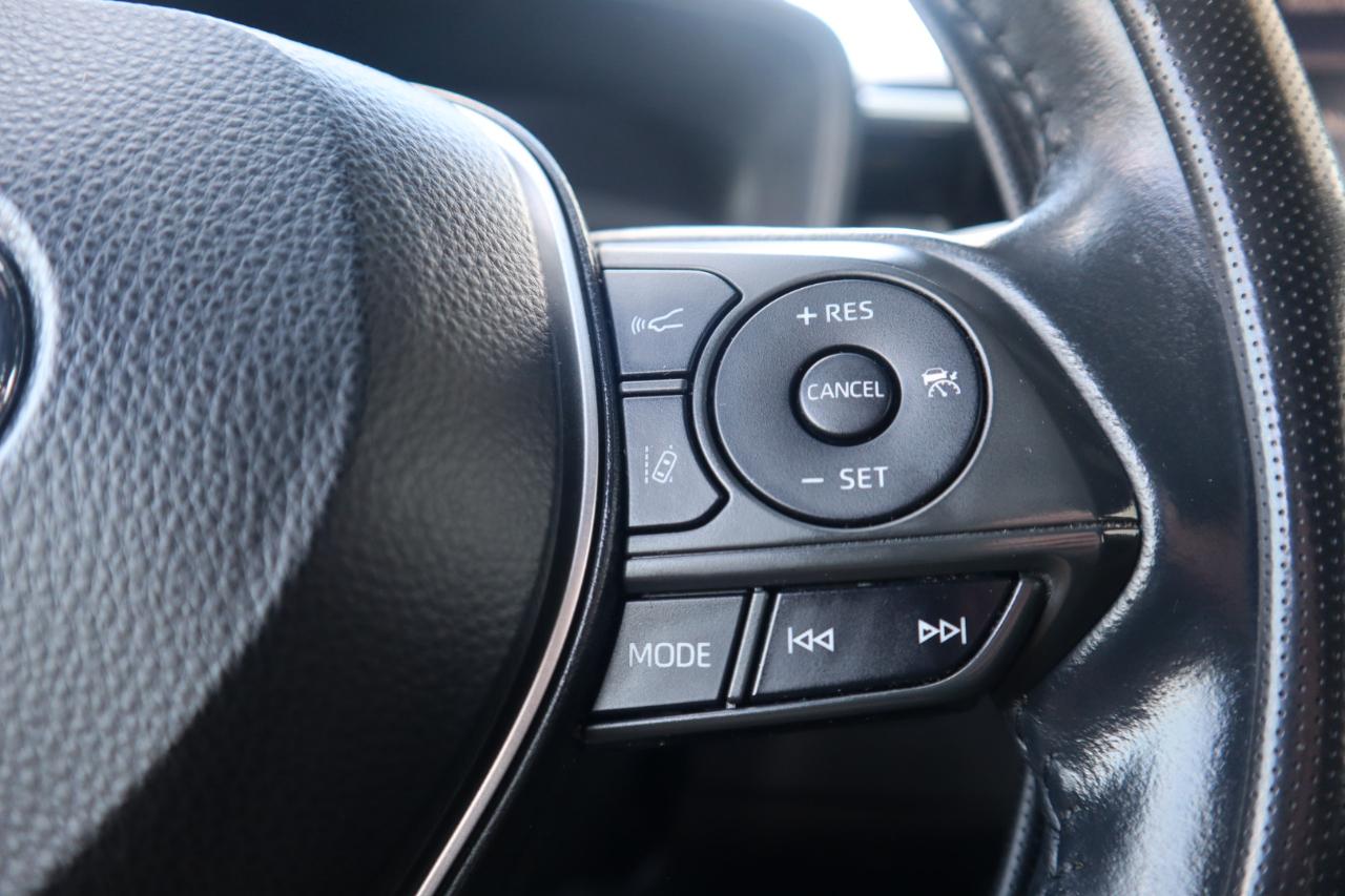 Toyota Corolla SE CVT (Natl) 2020