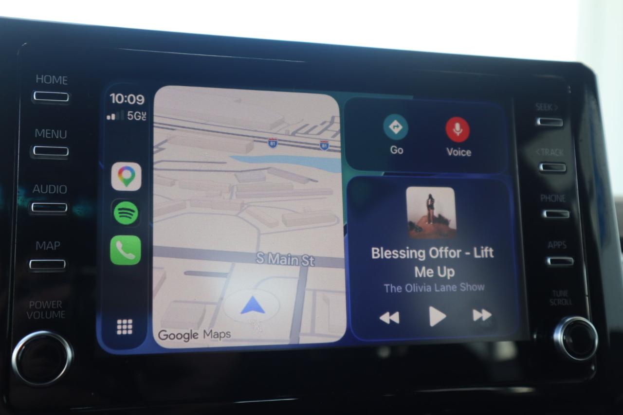 Toyota Corolla SE CVT (Natl) 2020