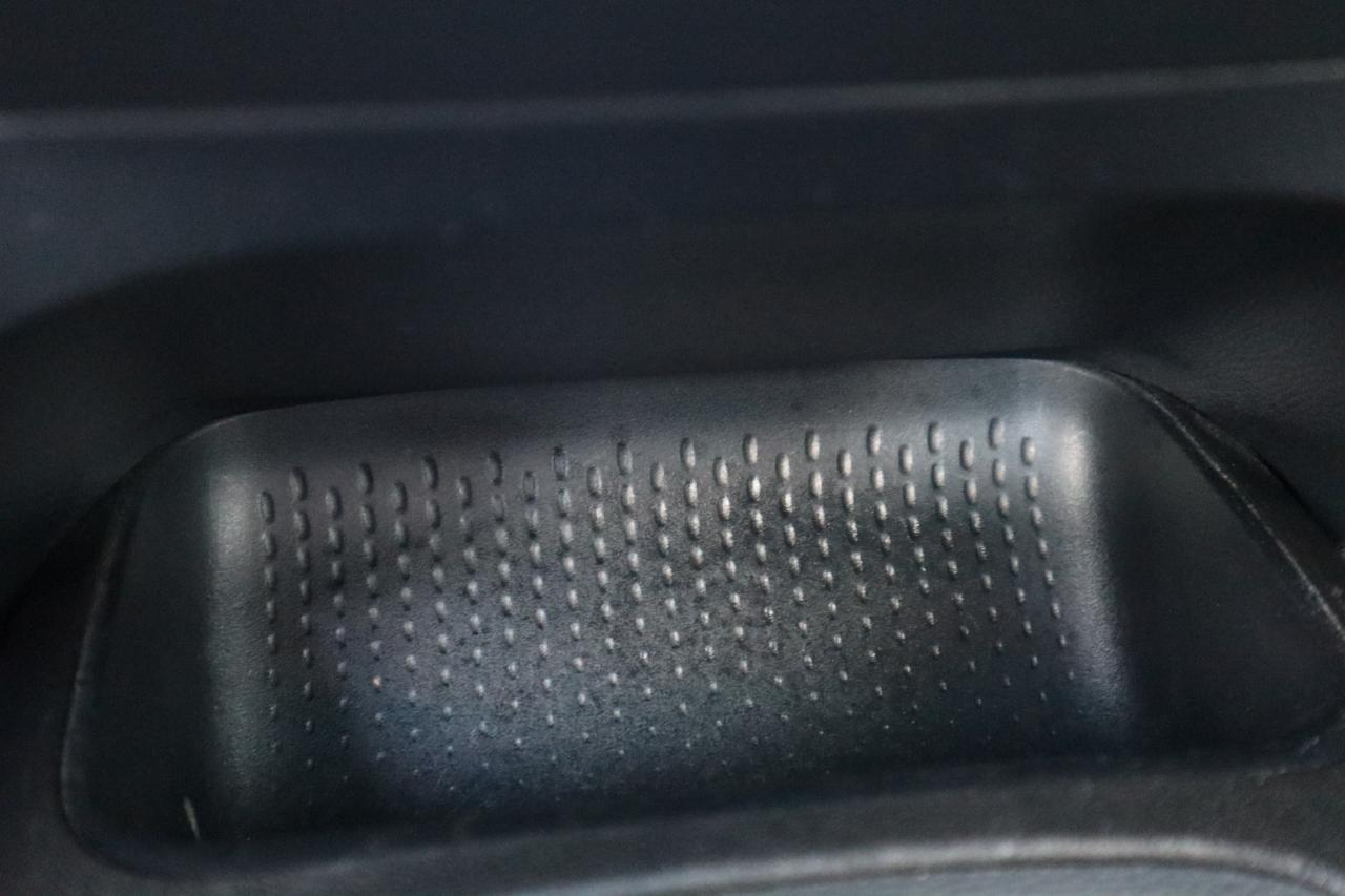 Toyota Corolla SE CVT (Natl) 2020