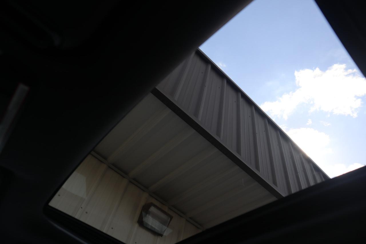 Toyota Corolla SE CVT (Natl) 2020