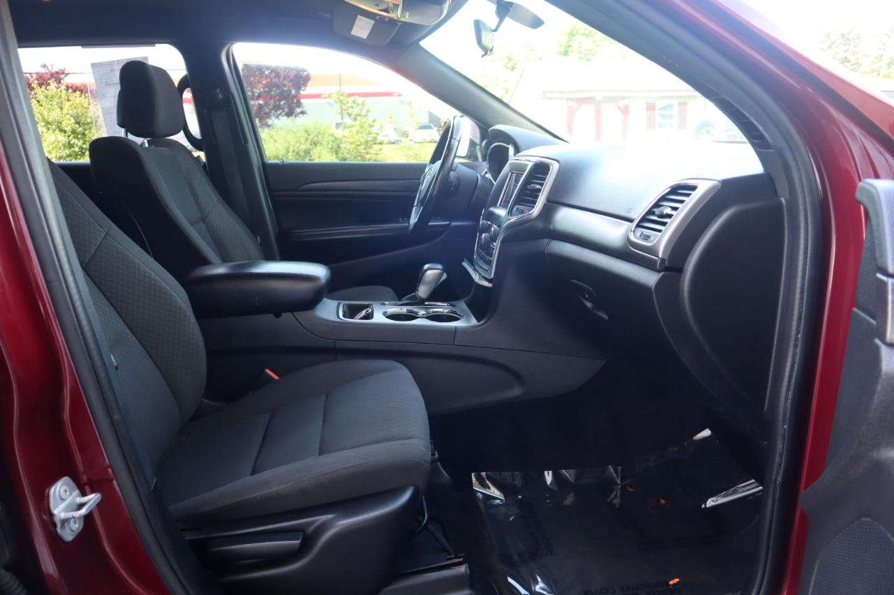 Jeep Grand Cherokee Laredo 4x4 *Ltd Avail* 2018