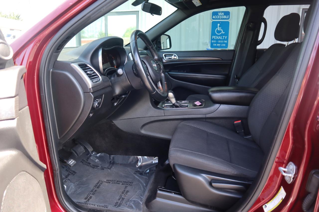 Jeep Grand Cherokee Laredo 4x4 *Ltd Avail* 2018