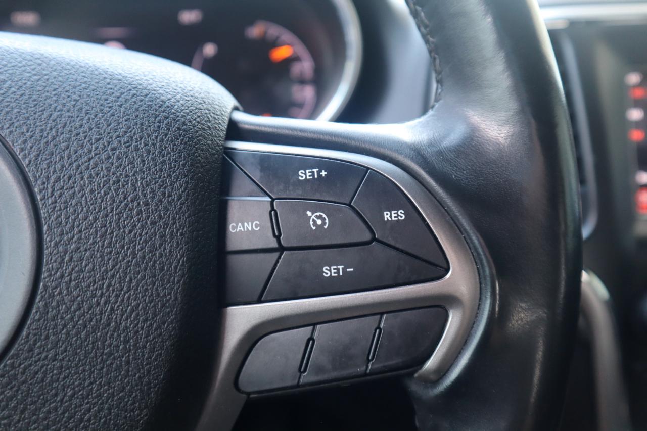 Jeep Grand Cherokee Laredo 4x4 *Ltd Avail* 2018