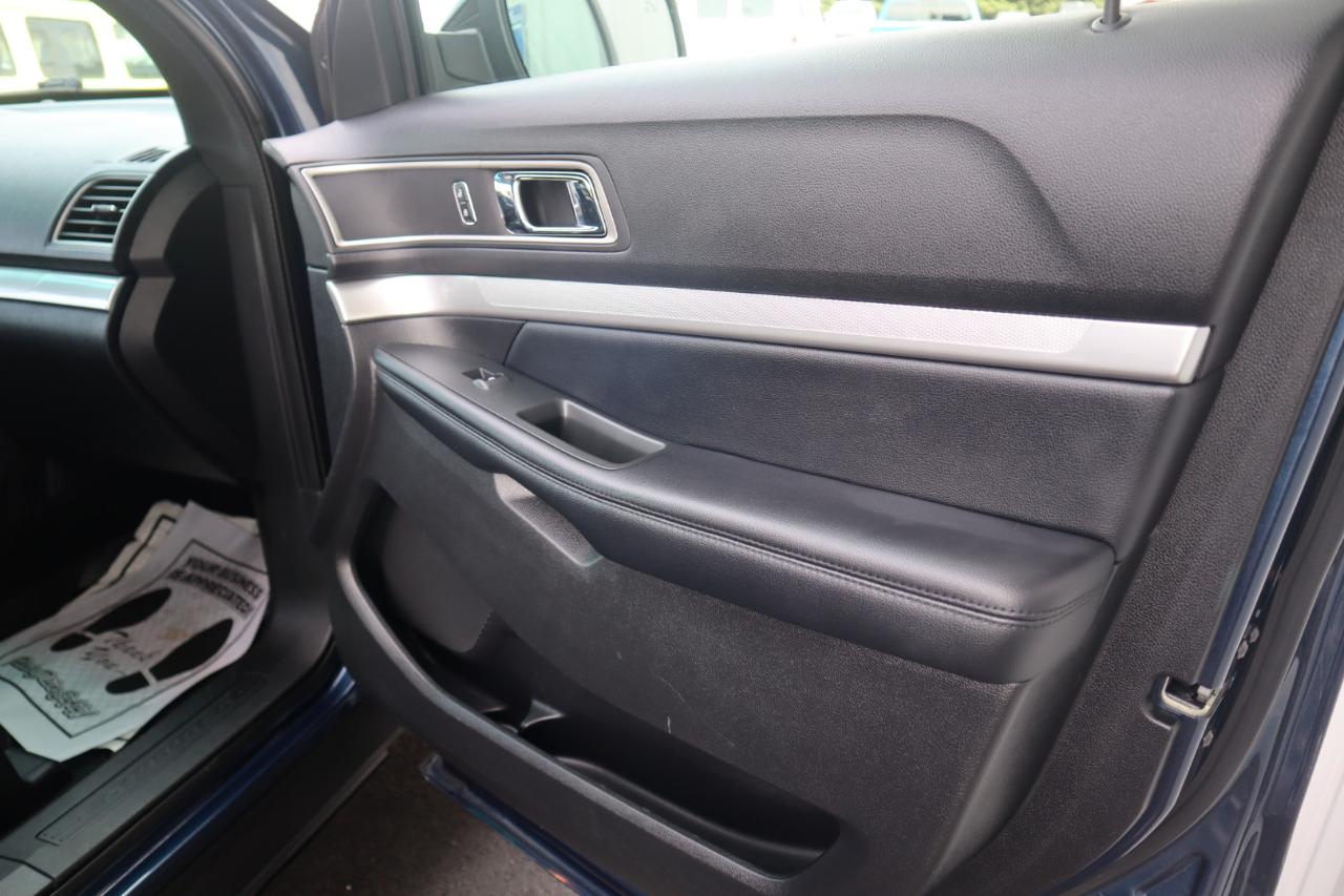 Ford Explorer XLT 4WD 2017