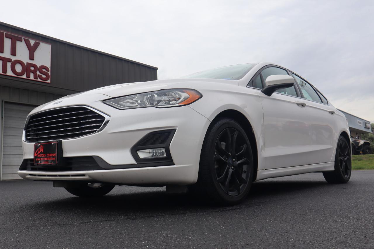Ford Fusion SE FWD 2019