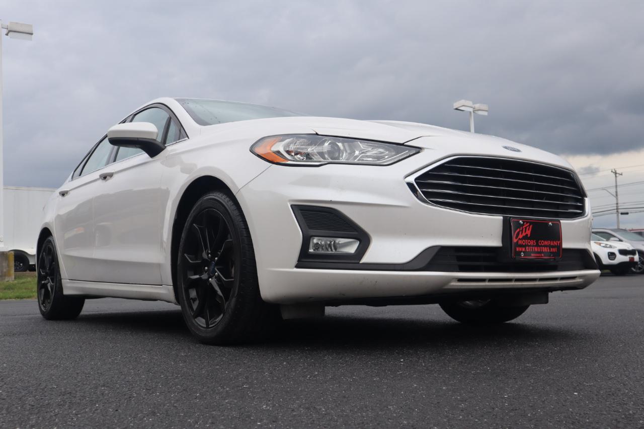 Ford Fusion SE FWD 2019
