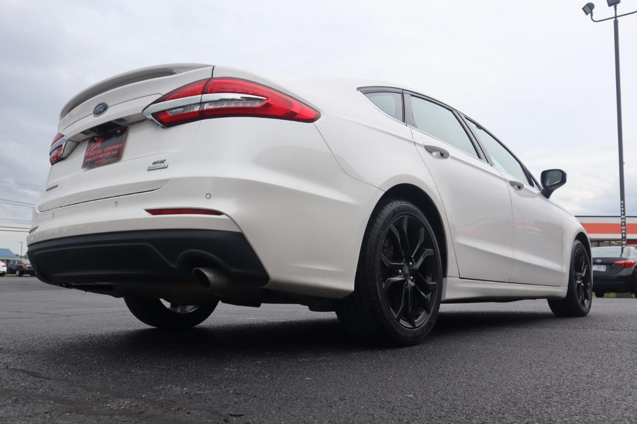 Ford Fusion SE FWD 2019