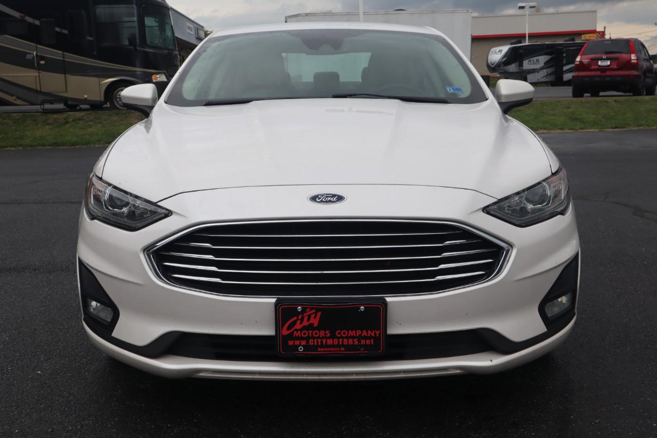 Ford Fusion SE FWD 2019