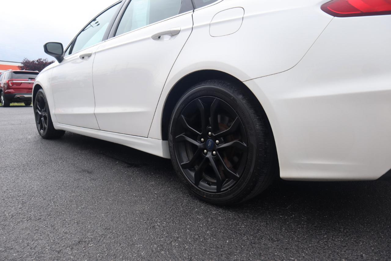 Ford Fusion SE FWD 2019