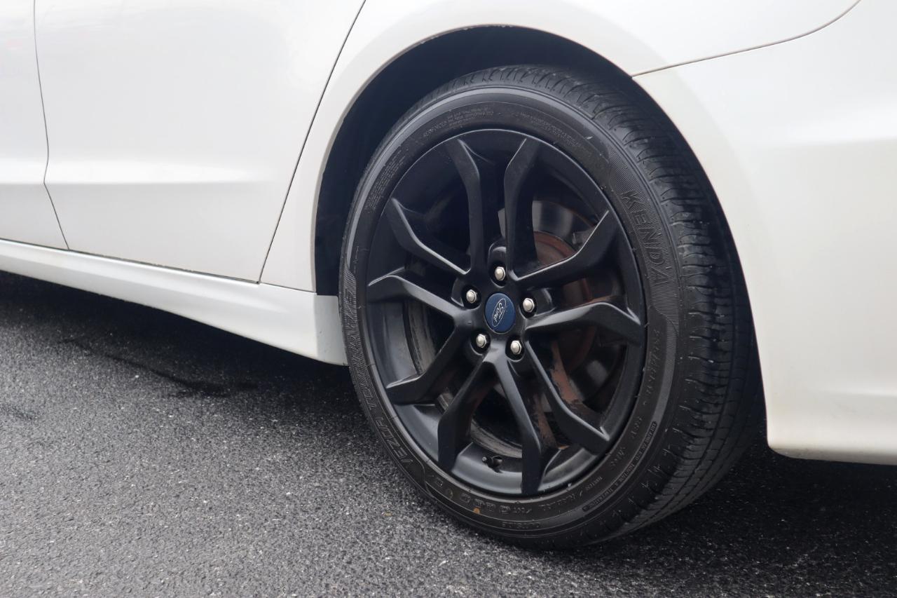 Ford Fusion SE FWD 2019