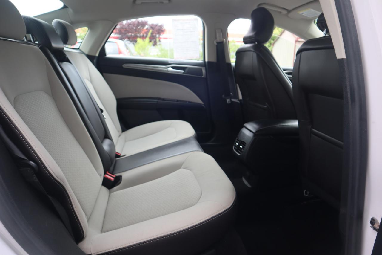 Ford Fusion SE FWD 2019