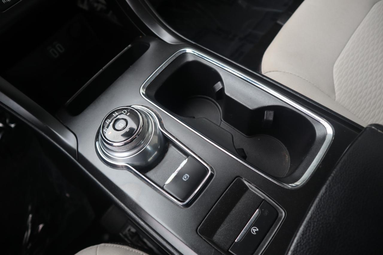 Ford Fusion SE FWD 2019