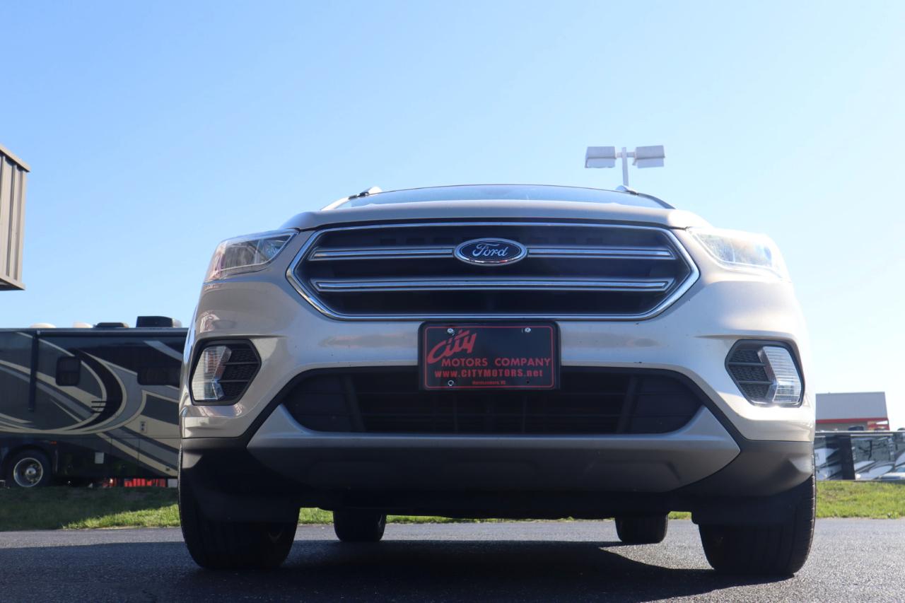 Ford Escape Titanium 4WD 2017