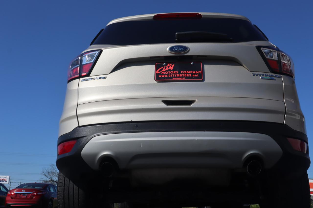 Ford Escape Titanium 4WD 2017