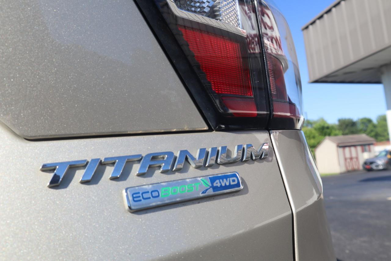 Ford Escape Titanium 4WD 2017