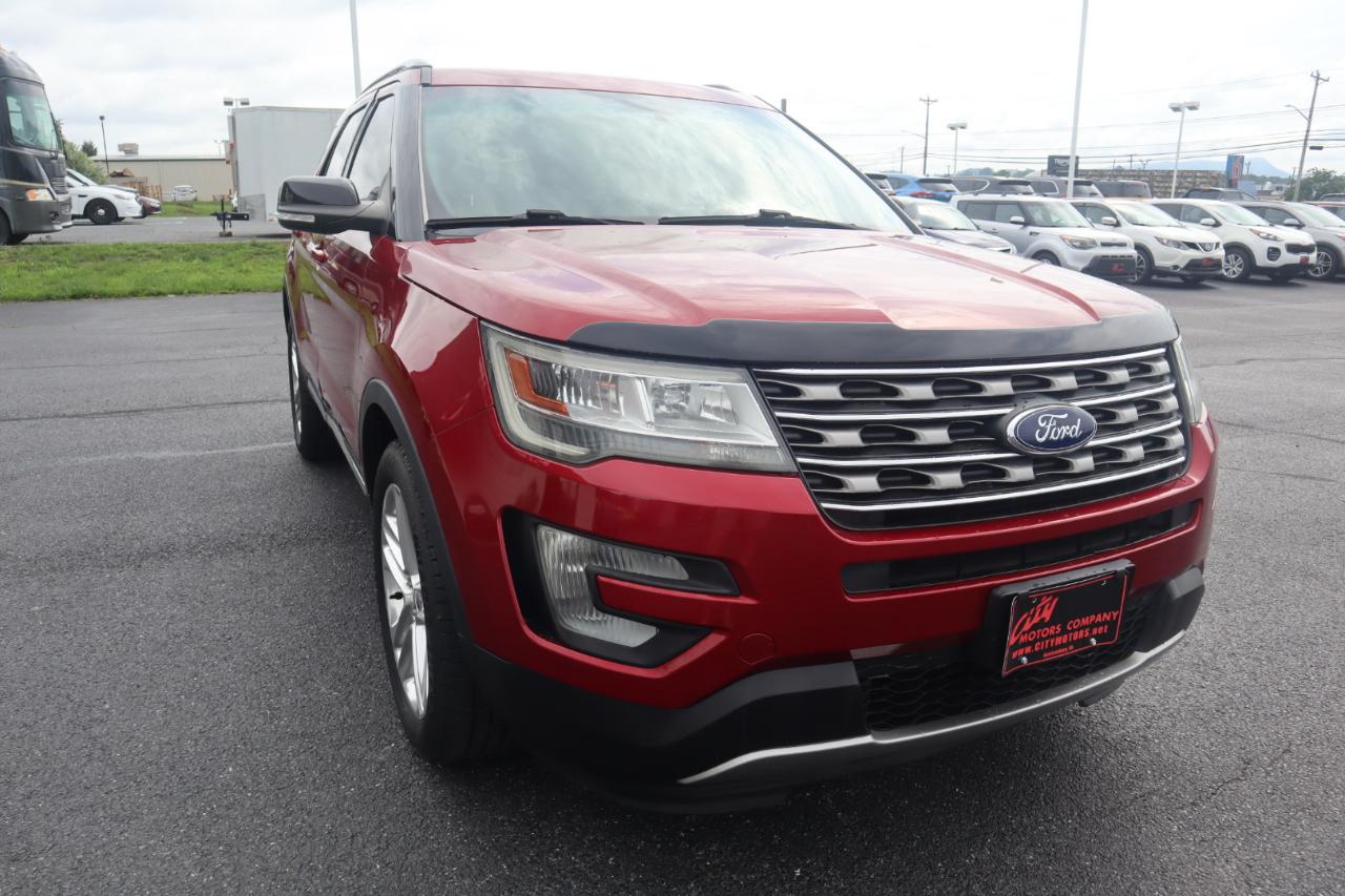 Ford Explorer XLT 4WD 2017