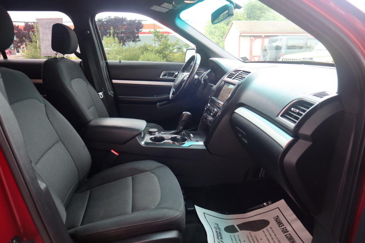 Ford Explorer XLT 4WD 2017