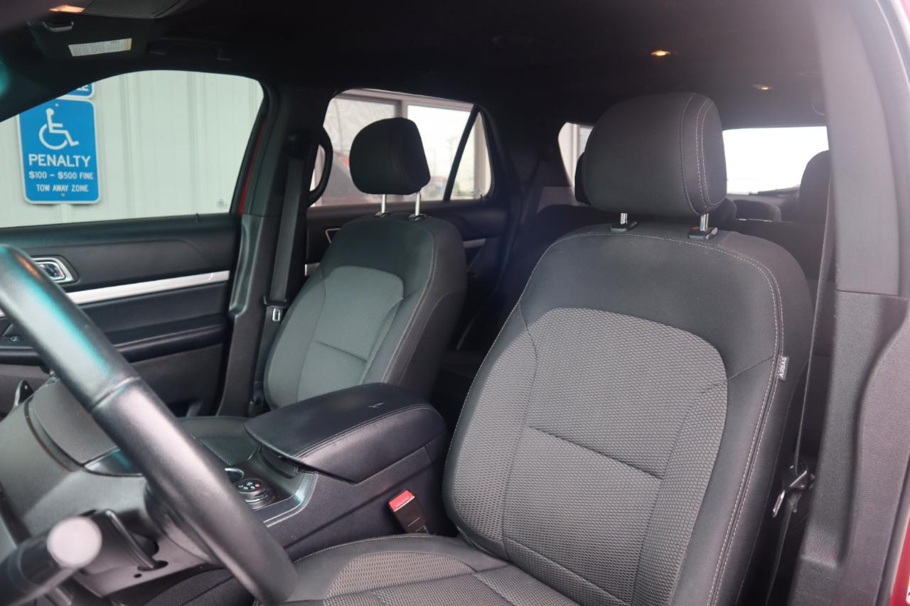 Ford Explorer XLT 4WD 2017