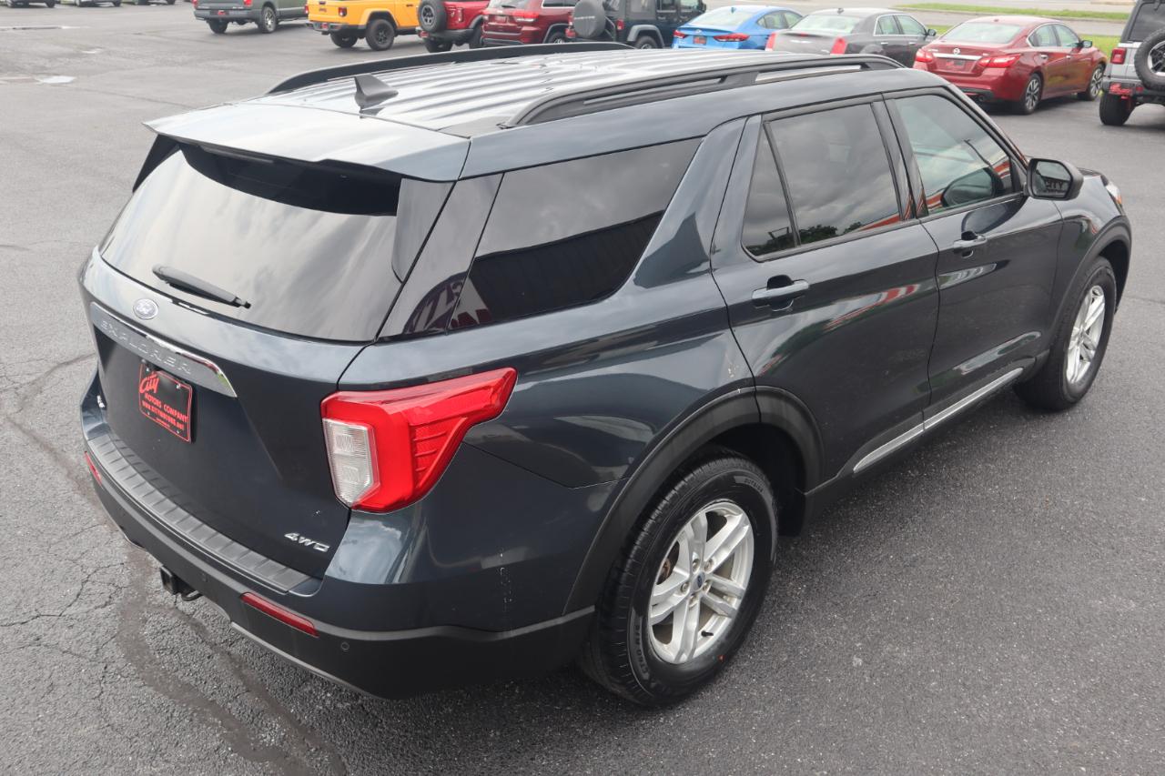 Ford Explorer XLT 4WD 2022