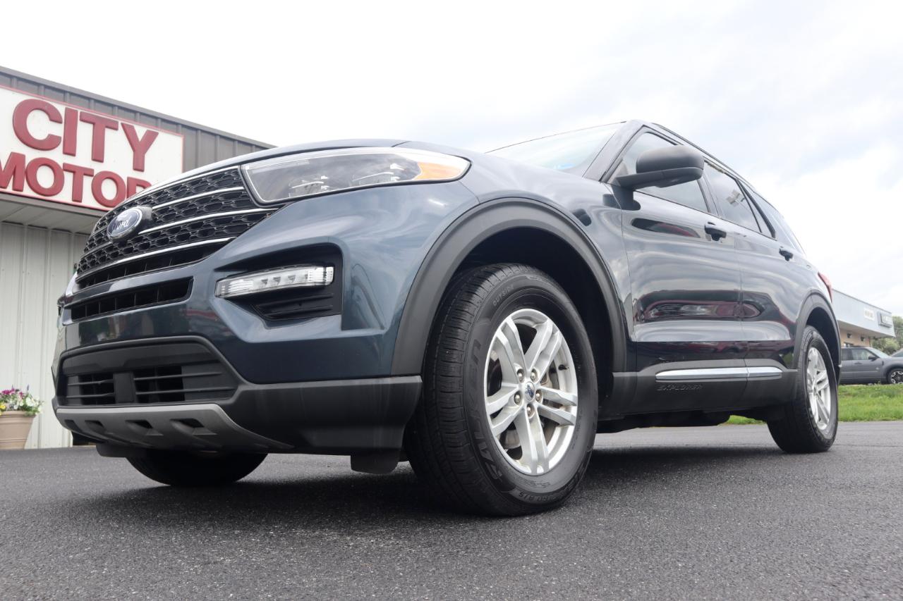 Ford Explorer XLT 4WD 2022