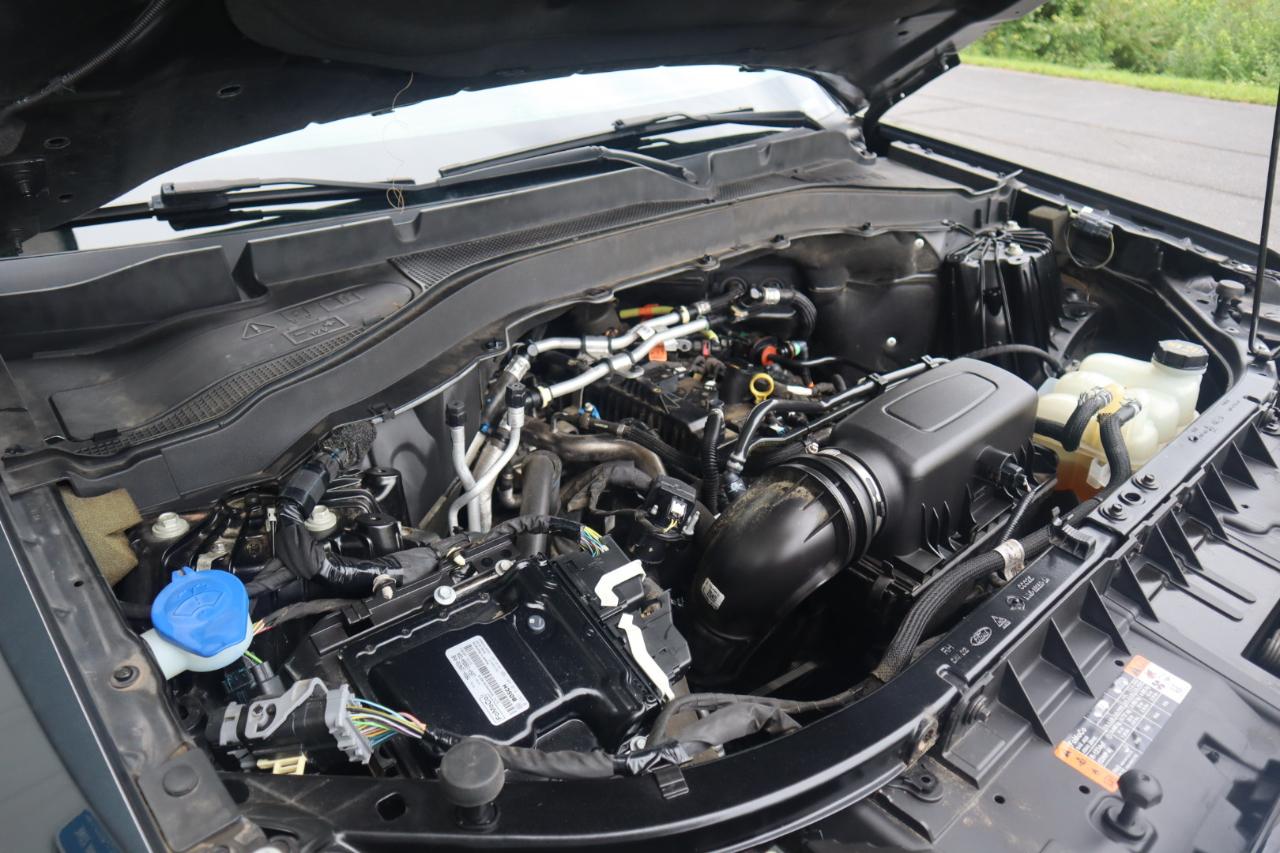 Ford Explorer XLT 4WD 2022
