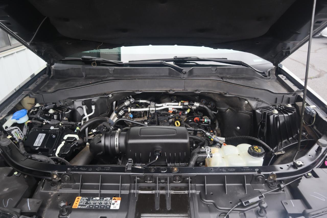 Ford Explorer XLT 4WD 2022