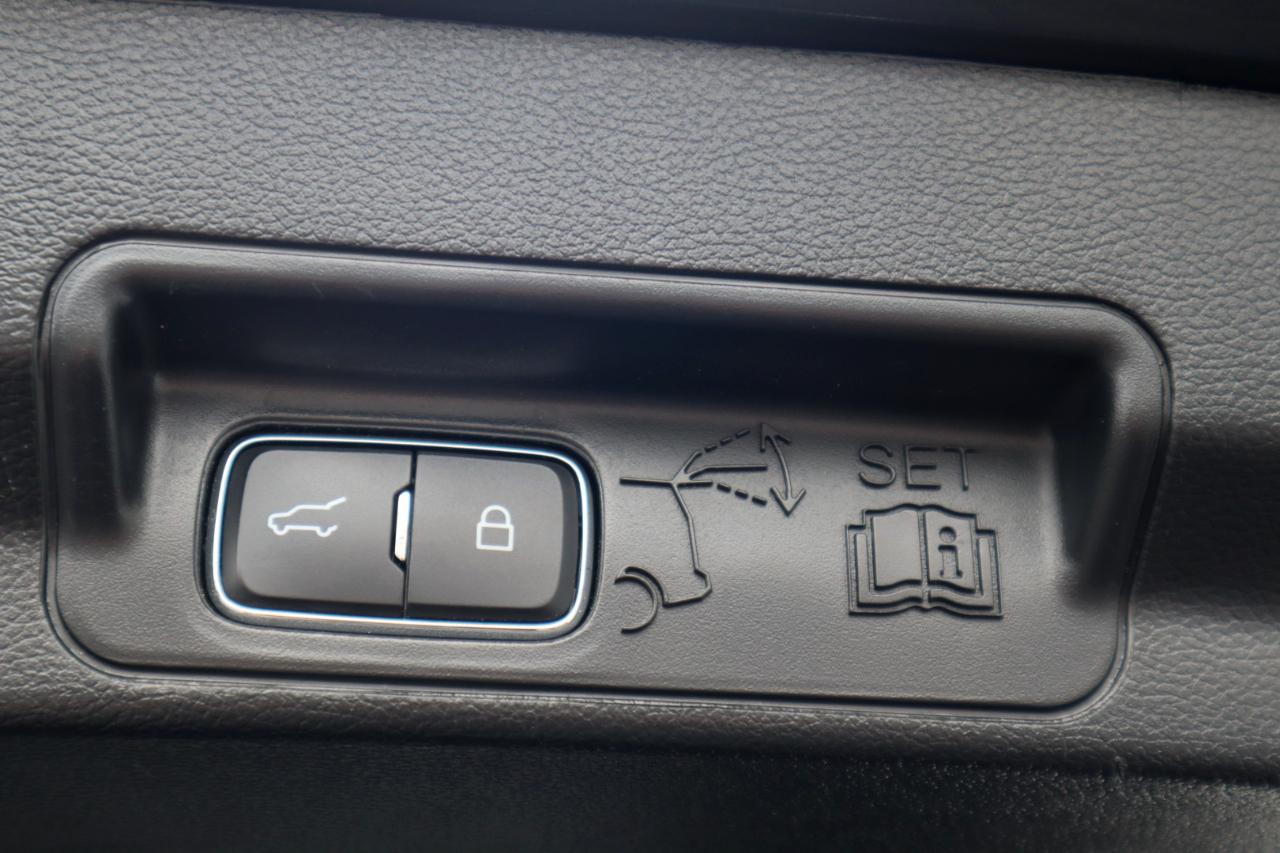 Ford Explorer XLT 4WD 2022