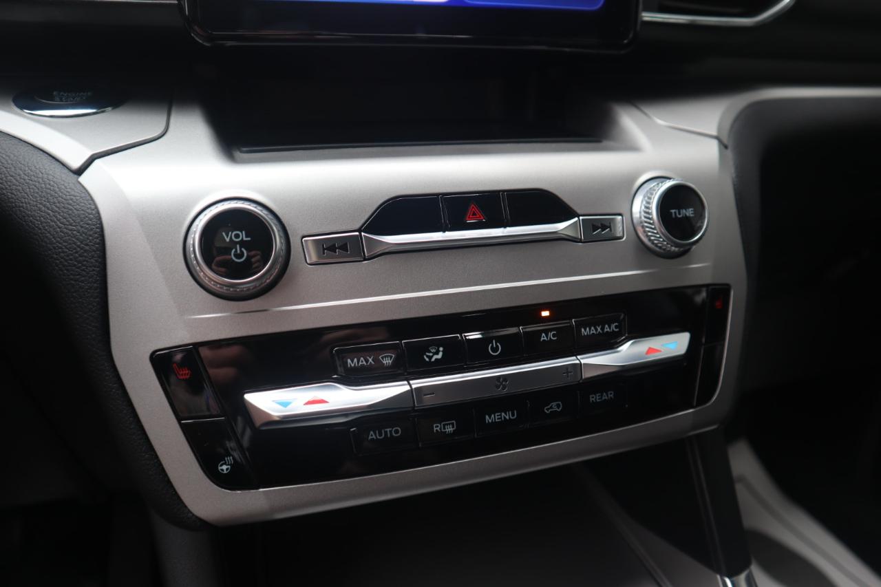 Ford Explorer XLT 4WD 2022