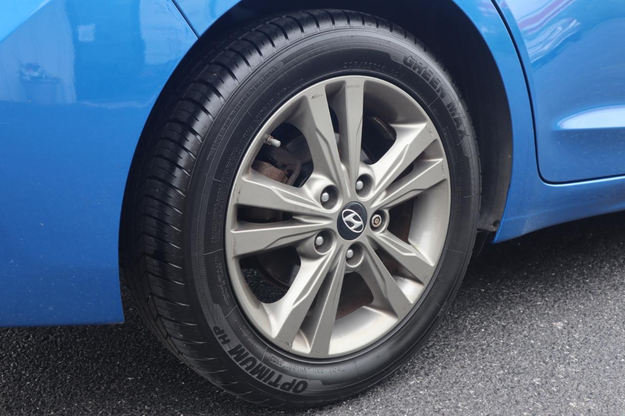 Hyundai Elantra SEL 2.0L Auto 2018