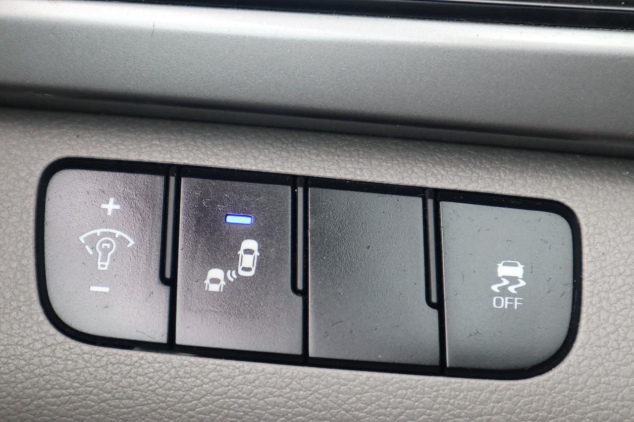 Hyundai Elantra SEL 2.0L Auto 2018
