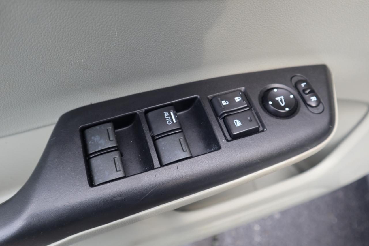 Honda Civic Sdn 4dr Auto LX 2012