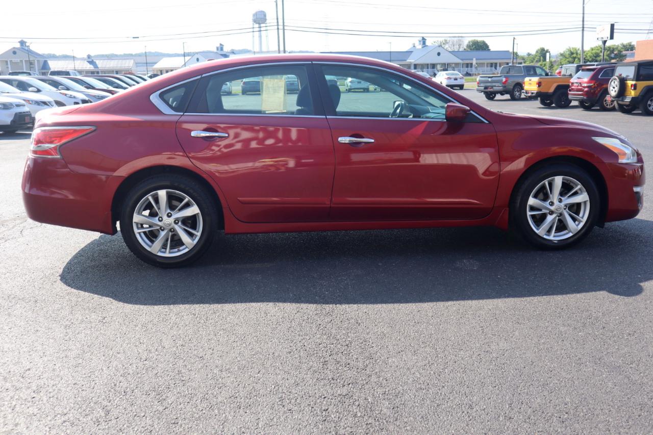 Nissan Altima 4dr Sdn I4 2.5 SV 2015
