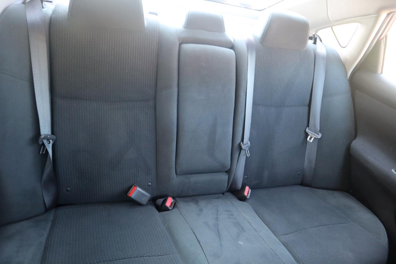Nissan Altima 4dr Sdn I4 2.5 SV 2015