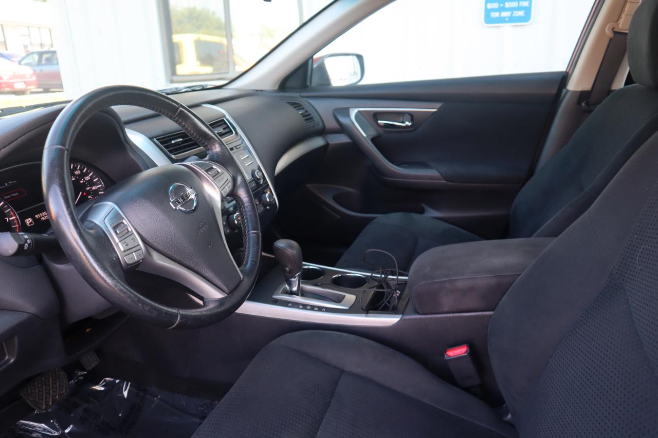 Nissan Altima 4dr Sdn I4 2.5 SV 2015