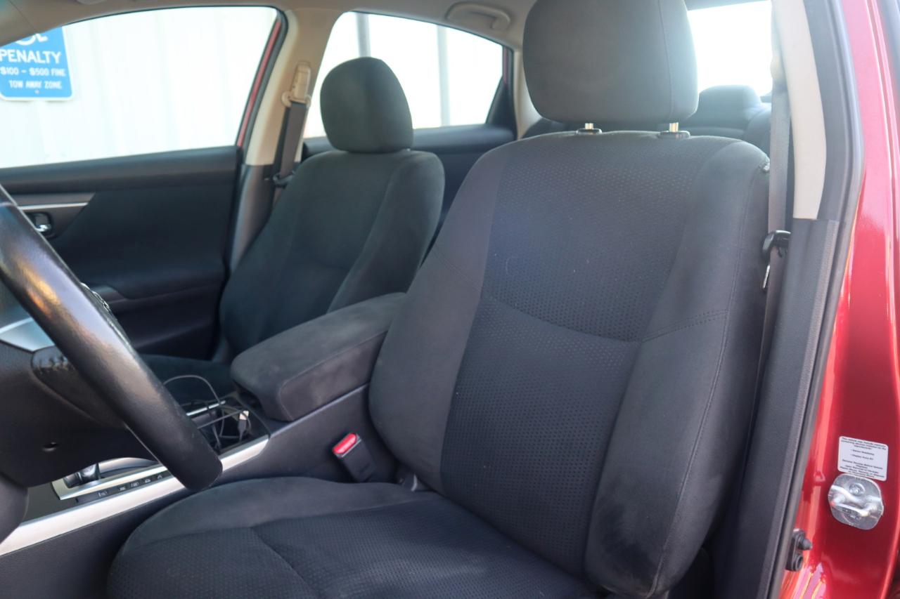 Nissan Altima 4dr Sdn I4 2.5 SV 2015