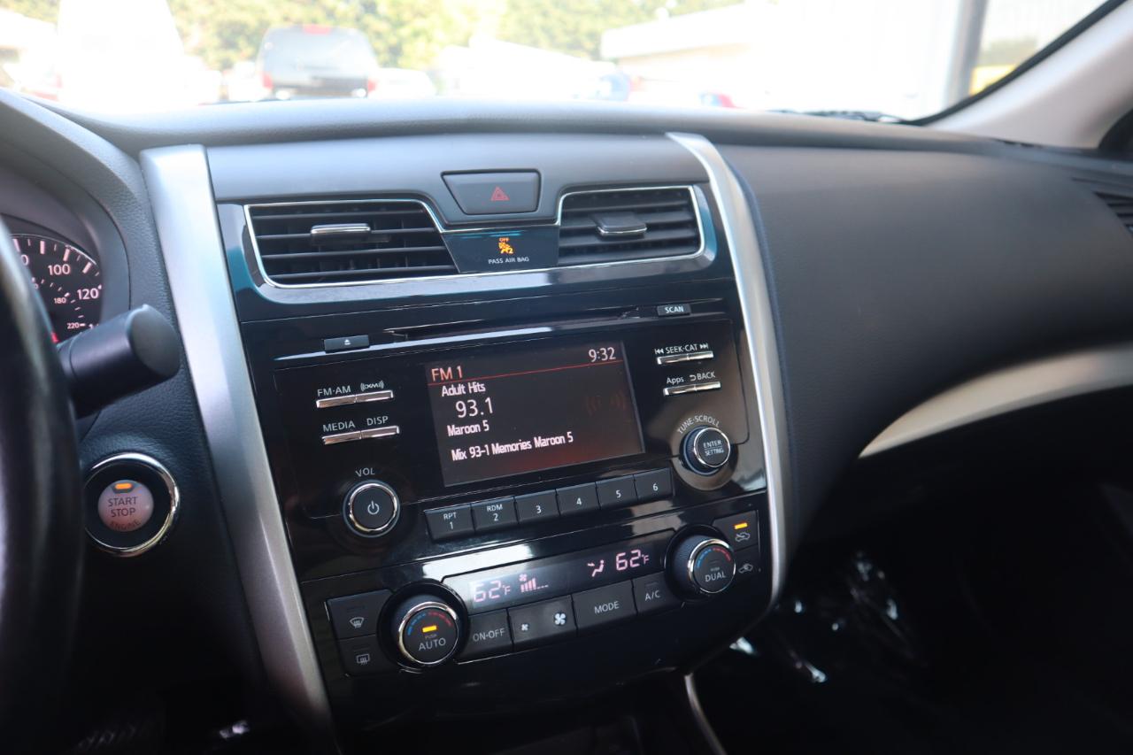 Nissan Altima 4dr Sdn I4 2.5 SV 2015