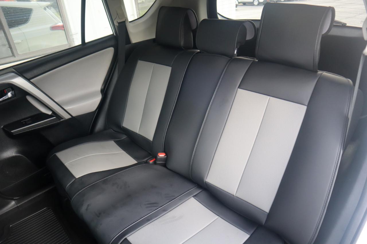 Toyota RAV4 XLE AWD (Natl) 2017