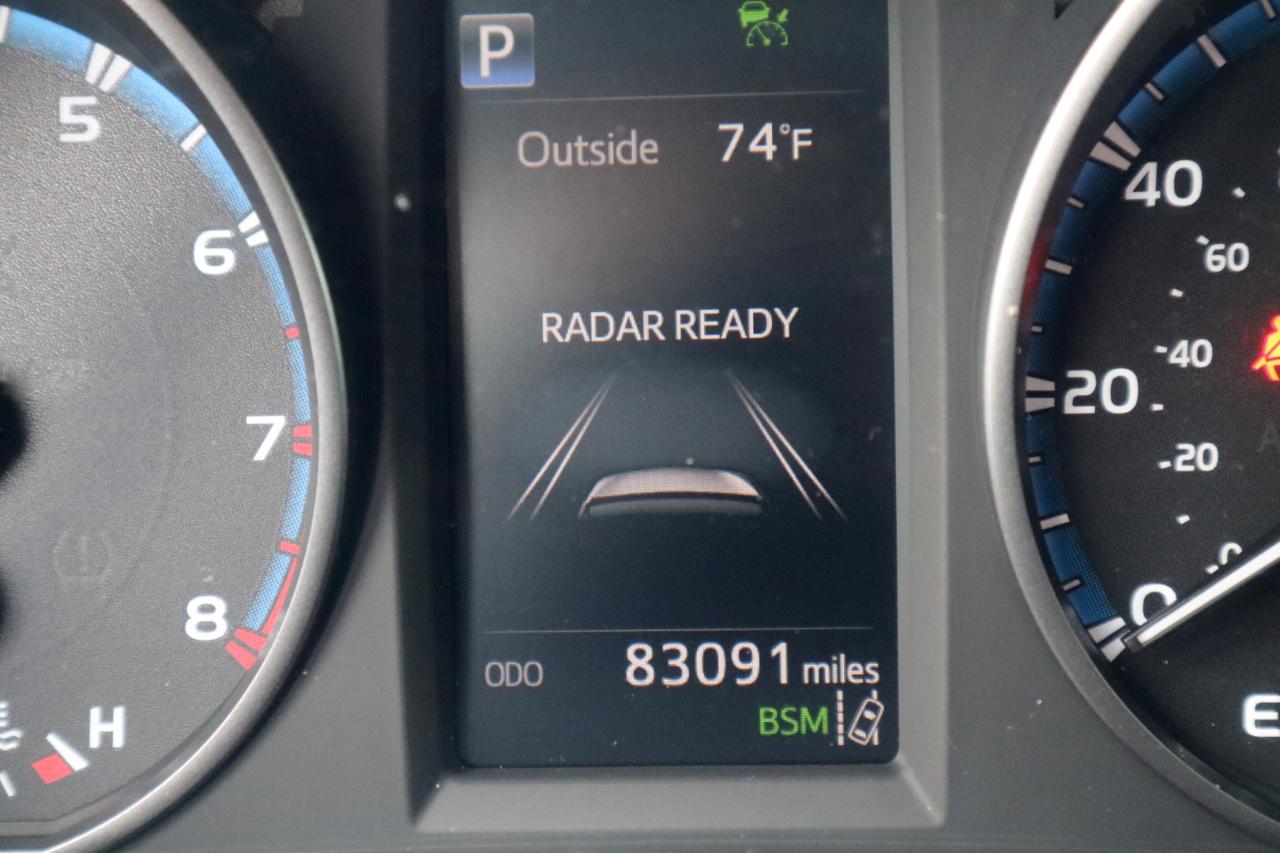 Toyota RAV4 XLE AWD (Natl) 2017