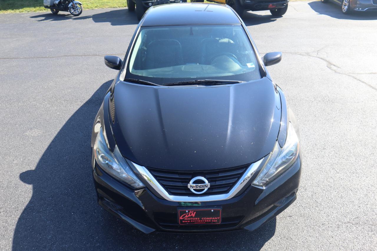 Nissan Altima 2.5 SR Sedan 2017