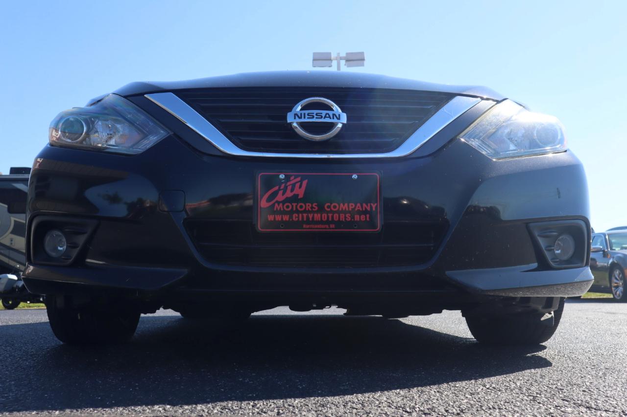 Nissan Altima 2.5 SR Sedan 2017